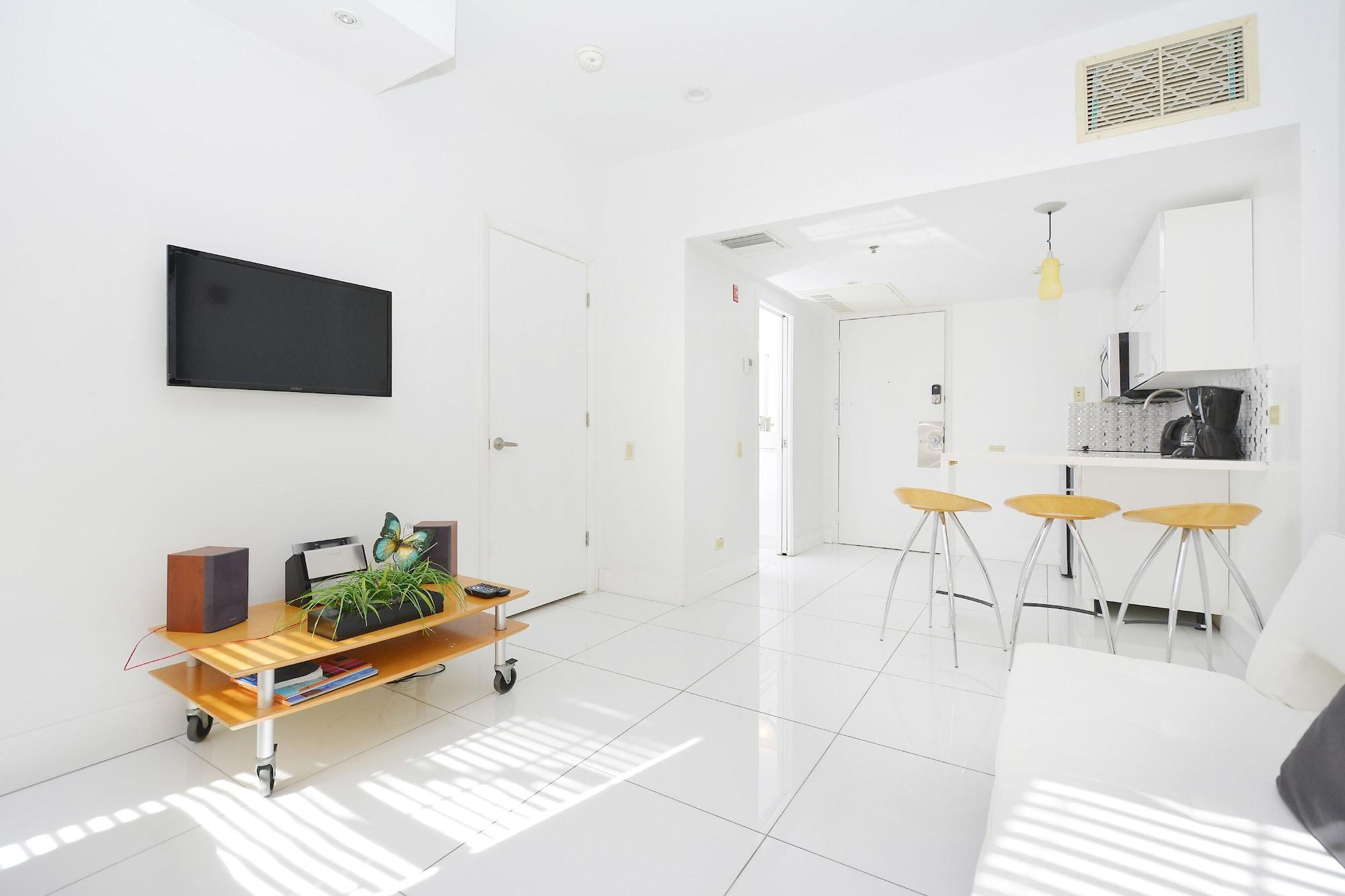 First Street Apartments Майами-Бич Экстерьер фото